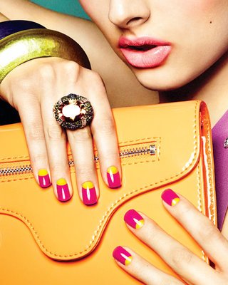 5 mẫu Nail siêu long lanh bạn không thể bỏ qua