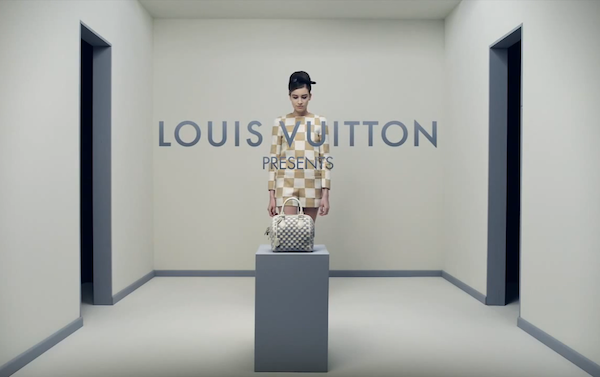 "Chick-In, Check-Out", BST Xuân/Hè 2013 Của Louis Vuitton [VIDEO]