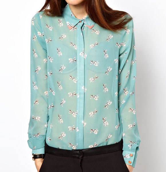 Bắt nhịp thời trang xuân hè cùng áo blouse có hoạ tiết đẹp