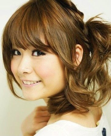 ทำผมเปียแบบง่ายๆ ในลุคสบายๆ สวยแป๊วๆ
