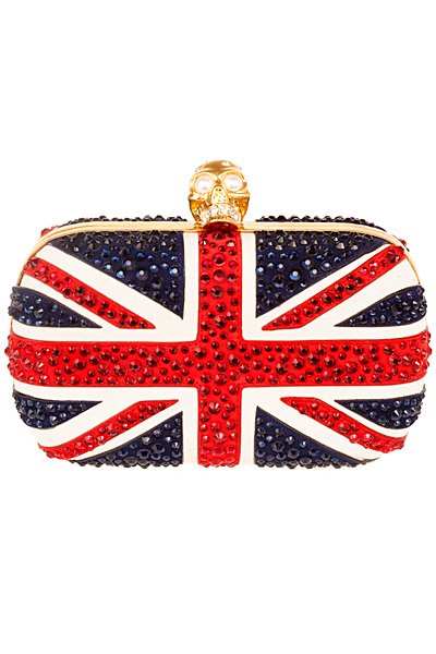 Thật sang trọng và cá tính cùng BST Túi-Ví Thu 2012 từ Alexander McQueen