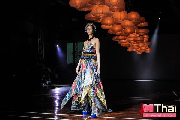 แฟชั่นโชว์  “DIWALI  NIGHT” เทศกาลแห่งแสงสะท้อนวัฒนธรรม
