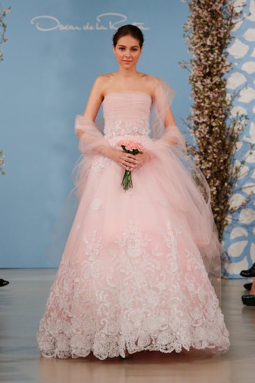 BST váy cưới xinh như mộng của Oscar de la Renta