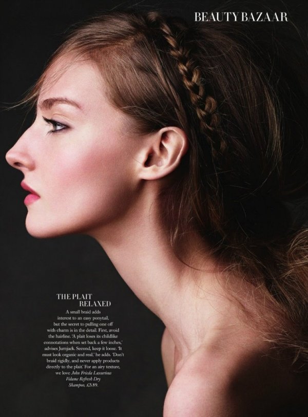 Cùng cập nhật những kiểu tóc duyên dáng nhất với Amanda Norgaard và Magdalena Langrova trên tạp chí Harper’s Bazaar Anh tháng 6/2013. [PHOTOS]