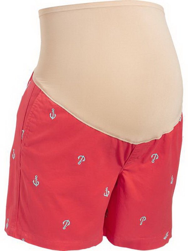 Trẻ trung cùng short Old Navy dù đang bầu bí