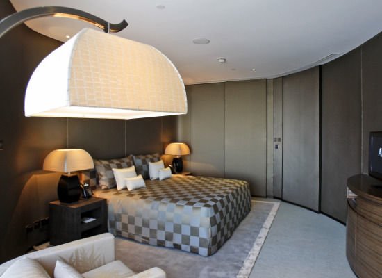 Megnyílt az Armani Hotel Dubai a világ legmagasabb épületében [FOTÓK]