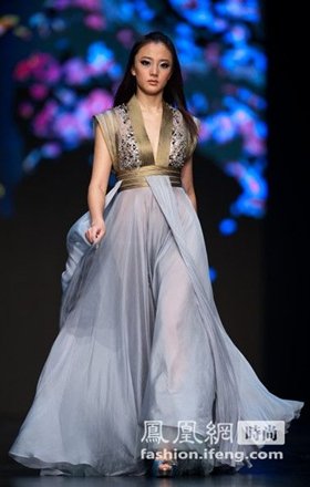 เก็บตกฮ่องกงแฟชั่นโชว์ชุดบางพริ้ว