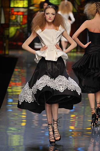 อลังการ งาน Christian Dior