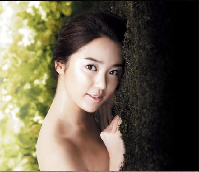 "เจ้าหญิงอึนเฮย์" โชว์เนินอก (อีกแล้ว) อิงแอบแนบเนื้อกับธรรมชาติ
