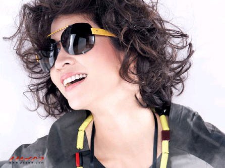 Fashion หมิว ลลิตา เสน่ห์สวยไม่สร่างซา