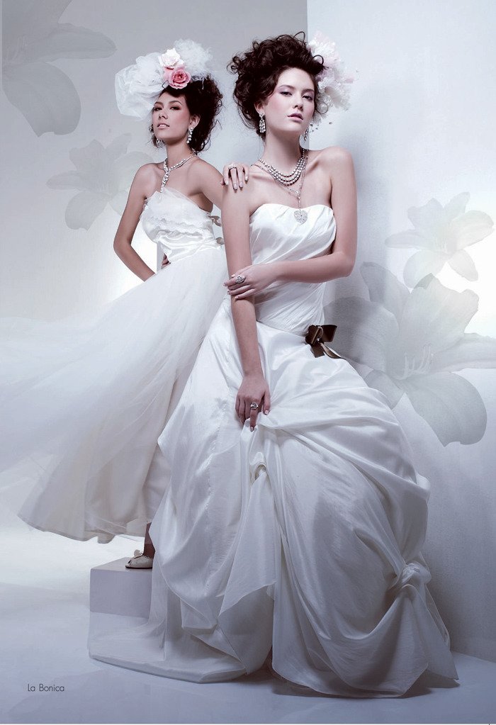 แฟชั่นชุดแต่งงานสวยๆ โดย มารีญ่า ลินน์ เอียเรี่ยน, ปัณฑิตา ภูวิจารย์ เคาวเวลล์