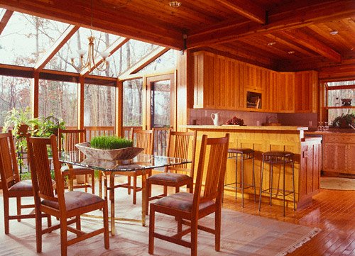 KITCHEN & DINING ROOM
