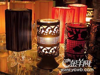 五光十色香熏灯(组图)