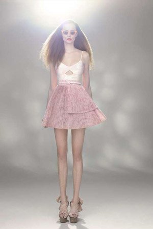 Milin เสื้อเว้าอก ที่ฮิตที่สุด ในรอบปี