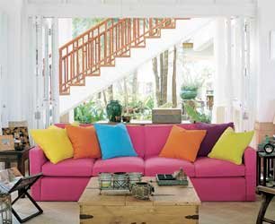 Colorful  การใช้สีสันในการตกแต่งห้องสามารถเพิ่มสเน่ห์ให้กับห้องได้