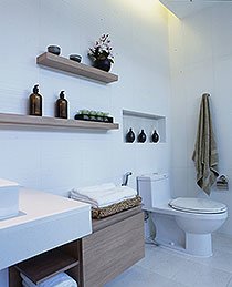 BIG VOID BATHROOM