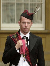 Objesio se modni dizajner Alexander McQueen