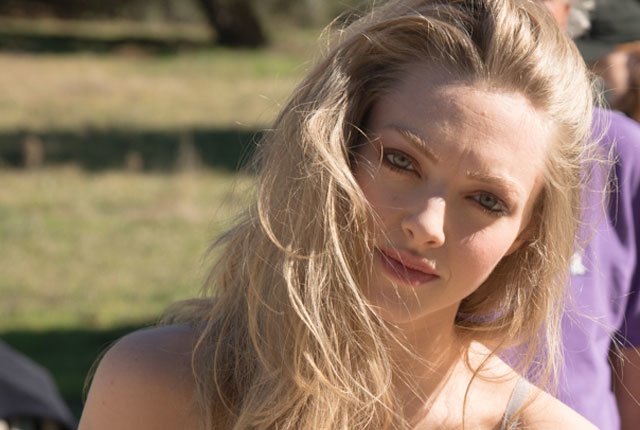 Amanda Seyfried กับปก Allure