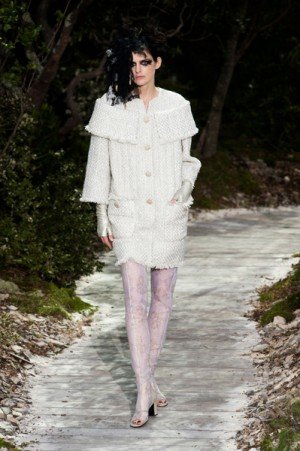 จากรันเวย์แฟชั่นโชว์สุดจี๊ดของ Chanel