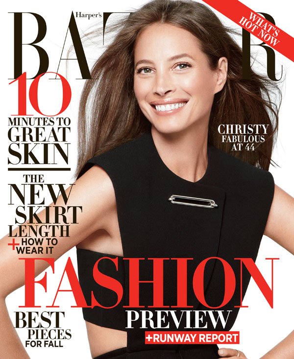 Christy Turlington rạng rỡ trên bìa tạp chí Harper’s Bazaar US tháng 6-7/2013.