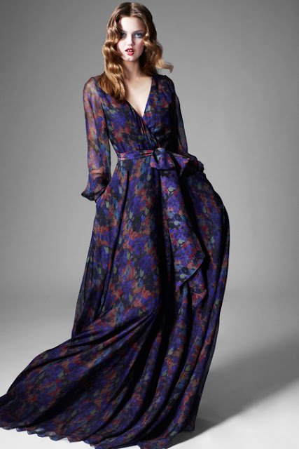 Bay bổng với váy áo nữ tính từ BST Thu-Đông 2013-14 của Zac by Zac Posen