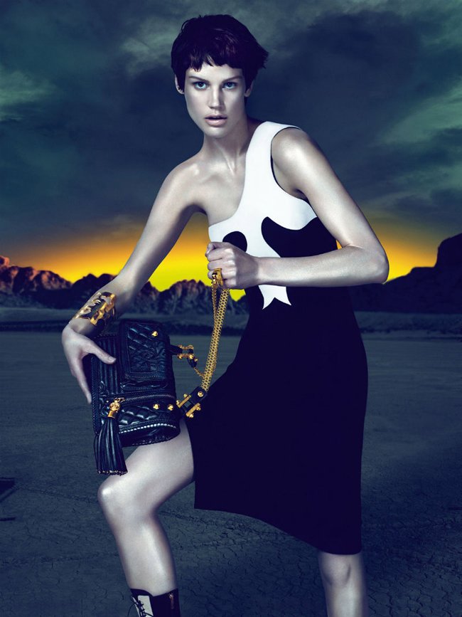 Bộ sưu tập túi xách Versace - sao có thể bỏ qua