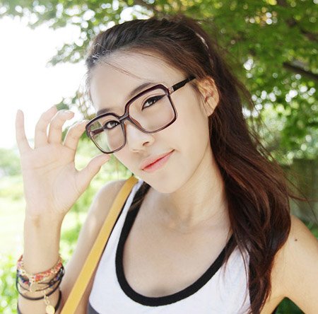 หน้าแบบนี้ แว่นแบบไหนดี?