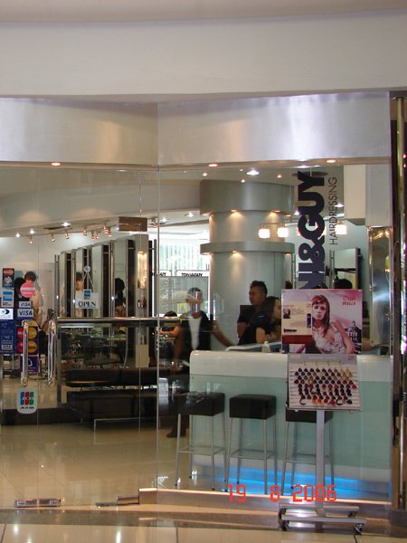 Toni & Guy