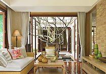 PRIVATE OASIS