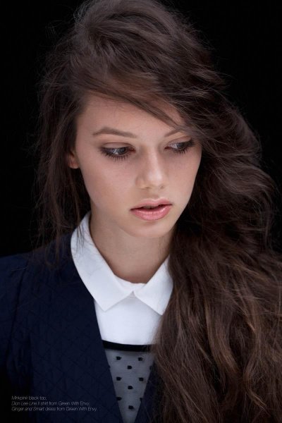 Jasmine Dwyer thật ngọt ngào trên Fashion Gone Rouge