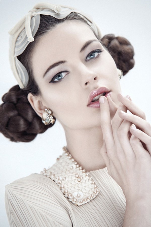 Yve làm mẫu cho tạp chí Make-up Trendy. [PHOTOS]