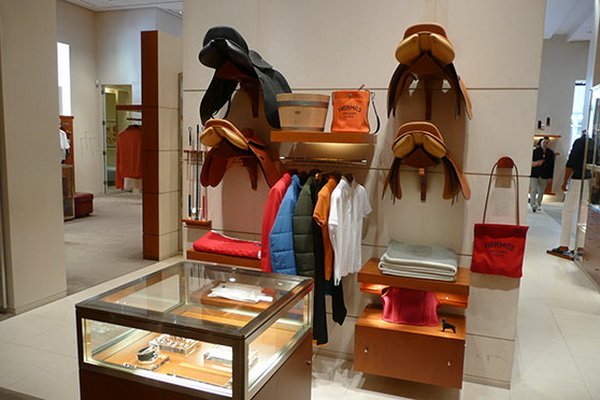 HERMESOV MENS UNIVERSE